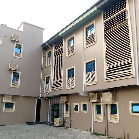 Exclusive Mansion Lekki Phase 1 Hotell Ilado Eksteriør bilde